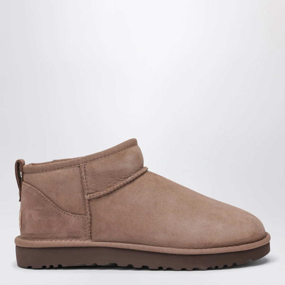 UGG - Classic Ultra Mini Rocky Oak boot