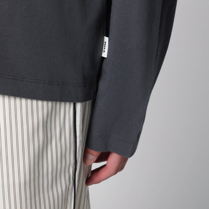 Tekla - Black washed long-sleeve T-shirt