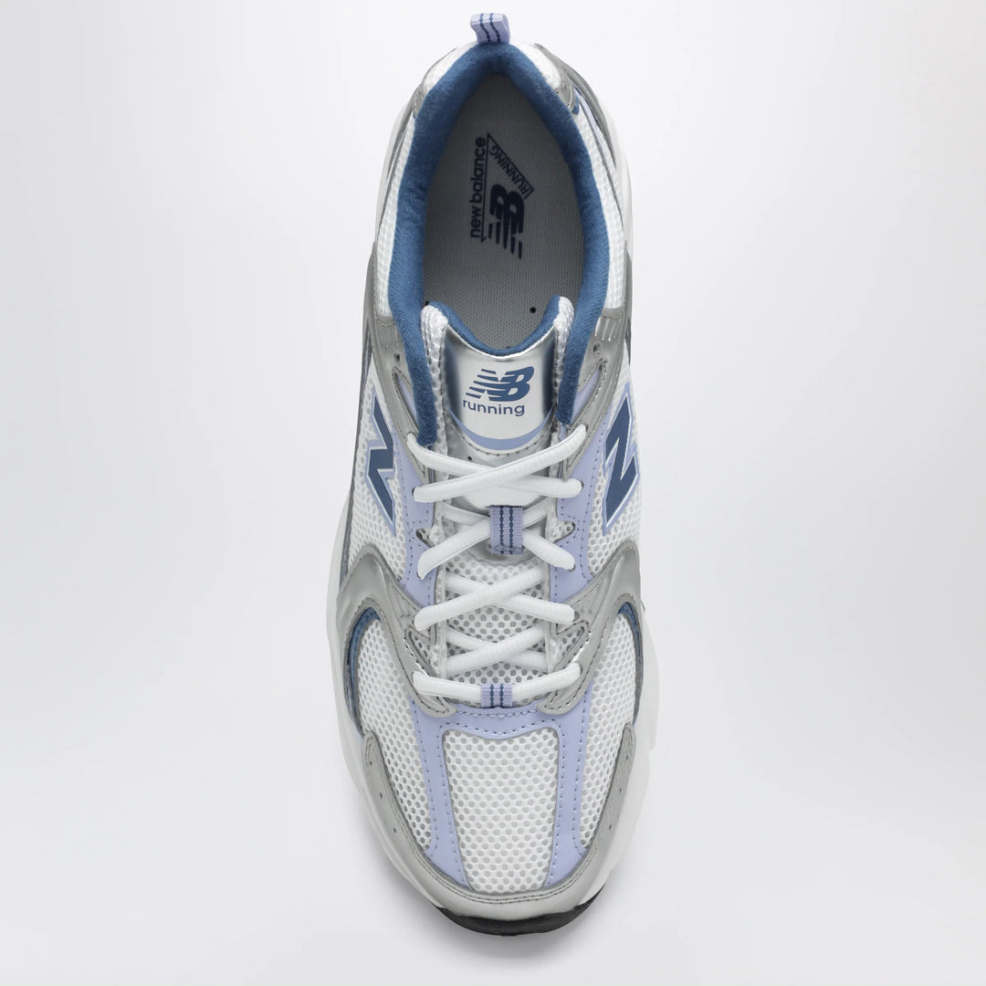 New Balance - 530 Sneakers in Silver Metallic / Daybreak / Magic Blue